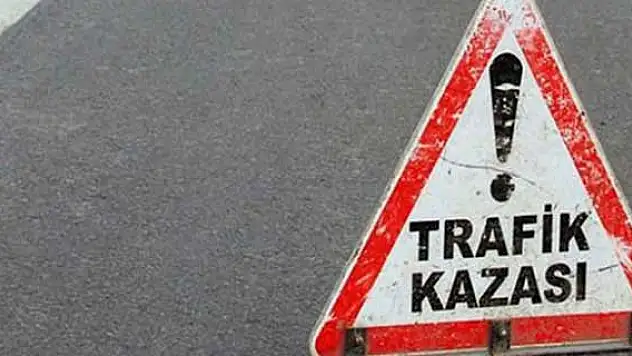 Salihli'de traktör devrildi: 1 ölü