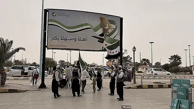 Şam'da ilk hac kafilesi, kutsal topraklara uğurlandı