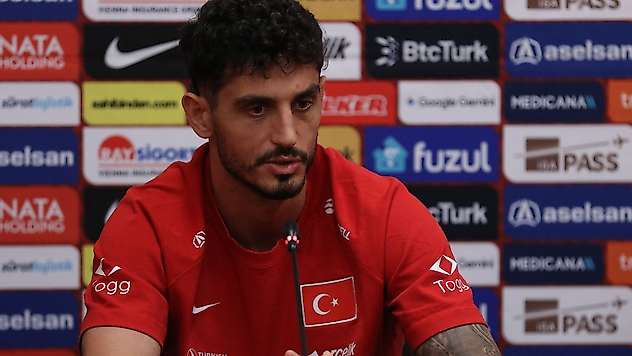 Samet Akaydın'dan 'saç-bıyık' açıklaması