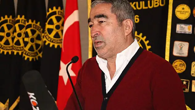 Samet Aybaba yeni yabancı kuralına karşı