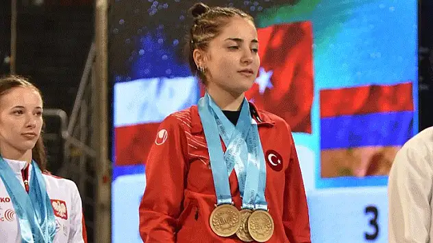 Şampiyon halterci Fatma Sena, Los Angeles'a odaklandı