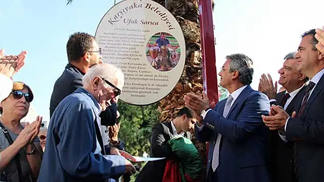 Şampiyon hocanın ismi parka verildi
