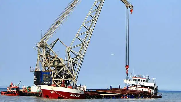 Samsun'da kuru yük gemisinin karaya oturması