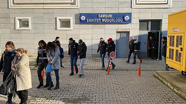 Samsun'da, 'Sibergöz-21' operasyonunda şüphelilerden 15'i tutuklandı, 31'i adliyede

