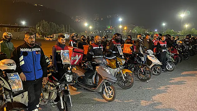 Samsun'da motosikletli kuryeler, kazada ölen Sefa için 'adalet' istedi
