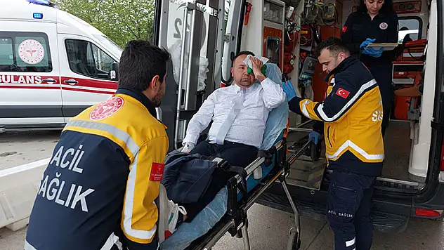 Samsun'da okuldan atılan öğrenci okula gelip nöbetçi öğretmene saldırarak hastanelik etti