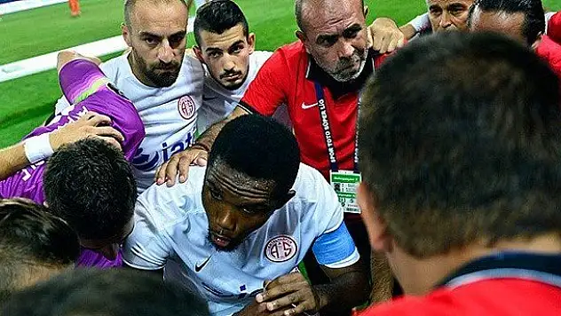 Samuel Eto'o küllerinden doğdu