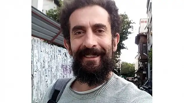 Sanatçı İzzet Altınmeşe'nin oğlu hayatını kaybetti
