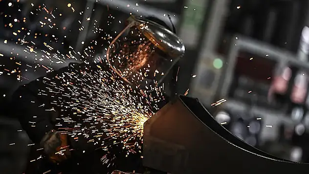 Sanayi sektörü 2024'te 1,7 milyon terajuldan fazla enerji kullandı