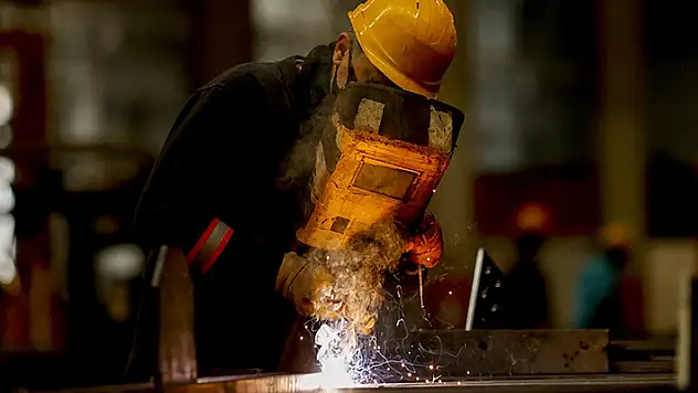 Sanayi üretim endeksi yıllık bazda yüzde 9,6 arttı
