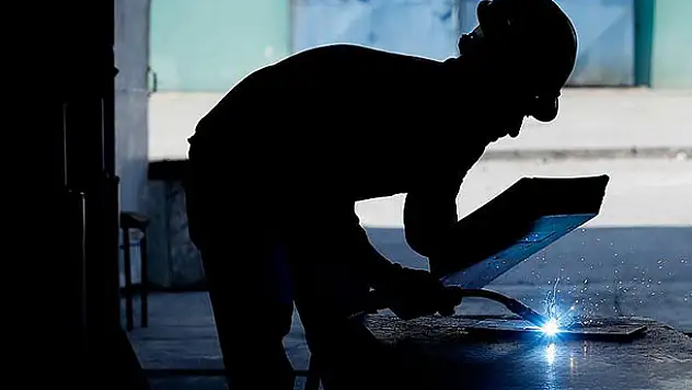 Sanayi üretim endeksi yüzde 5,2 arttı