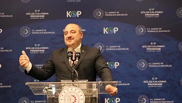 Sanayi ve Teknoloji Bakanı Varank Konya'da: Biz başkaları gibi milletimize belediye otobüsü ittirmeyi reva göremeyiz

