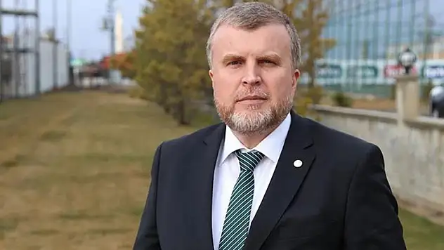 Şan'dan Ömer Atiker'e  teşekkür