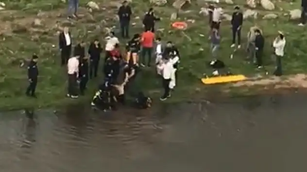 Şanlıurfa'da dereye giren çocuk boğuldu
