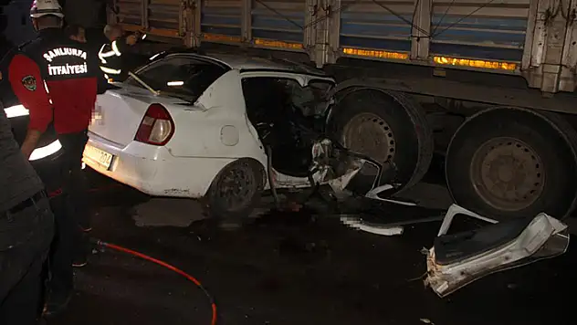 Şanlıurfa'da feci kaza: 3 ölü, 2 yaralı
