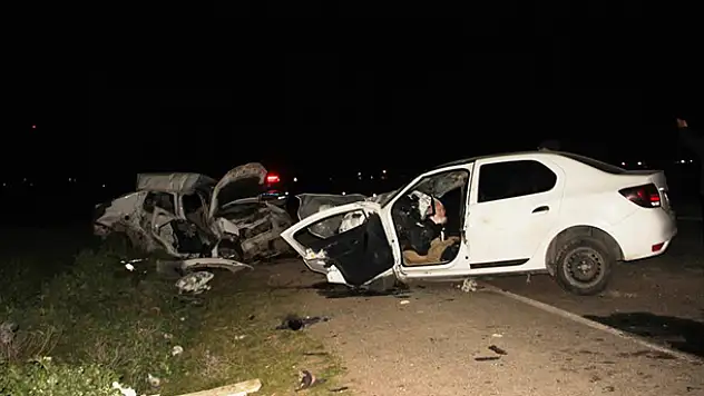 Şanlıurfa'da feci kaza: 5 ölü, 1 yaralı