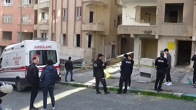 Şanlıurfa'da metruk binada genç bir kızın cesedi bulundu
