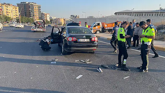 Şanlıurfa'da otomobil ile elektrikli bisiklet çarpıştı: 1 ölü, 1 yaralı
