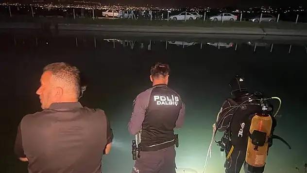 Şanlıurfa'da sulama kanalına düşen otomobildeki 4 çocuğun cesedine ulaşıldı
