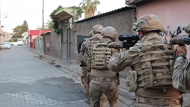 Şanlıurfa merkezli terör operasyonunda 10 gözaltı
