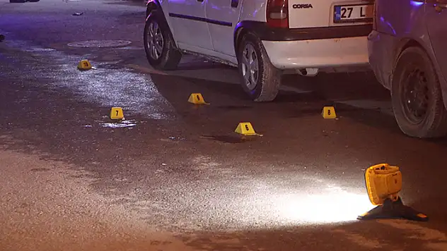 Şanlıurfa'da, 'Dur' ihtarına uymayan 2 şüpheli vurularak yakalandı

