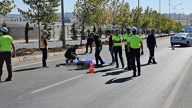 Şanlıurfa'da otomobilin çarptığı yaya öldü
