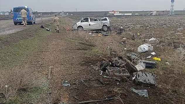 Şarampole devrilen mikrobüsteki 2 kişi öldü, 6 kişi yaralandı