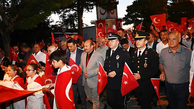 Sarayönü demokrasi nöbetindeydi
