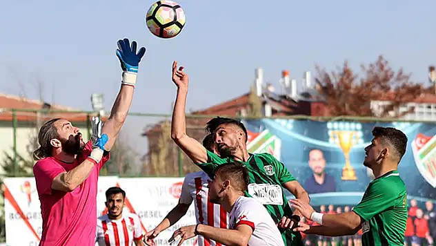 Sarayönü, Eskil Belediye sınavında 