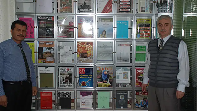Sarayönü Halk Kütüphanesi'ne yoğun ilgi