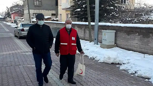 Sarayönü'nde ihtiyaç sahipleri yalnız bırakılmıyor
