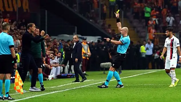 Sarı kart gören Thomas Tuchel tarihe geçti