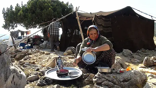 Sarıkeçili yörüklerinin bin yıllık göçerlik geleneği