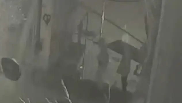 Sarıyer'de alkollü şahıslar keşif yaptıkları iş yerine silahla ateş açtı