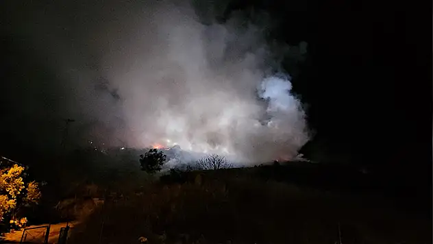 Sarıyer'deki yangın 9 saat sonra kontrol altına alındı
