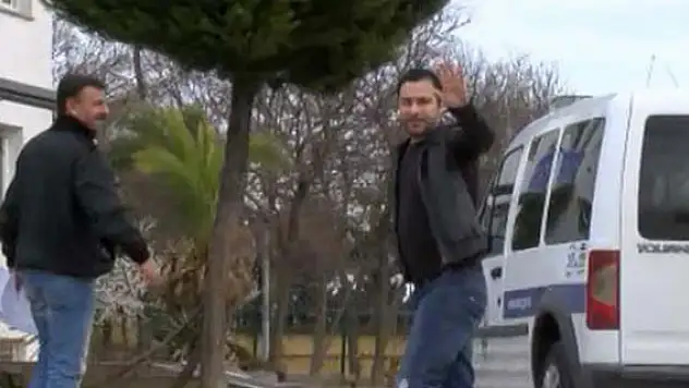 Şarkıcı Atilla Taş gözaltına alındı