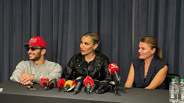 Şarkıcı İrem Derici: 'Alnım ana sütüm kadar ak'