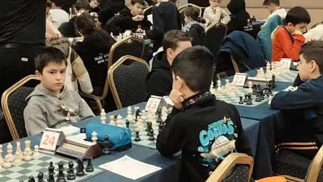 Satrançta hamleler Konya'da yapılıyor