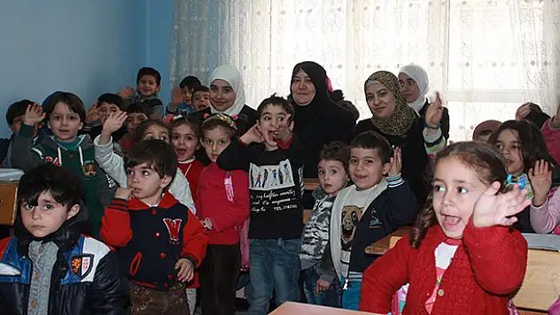 Savaştan kaçtılar Konya'da eğitime devam ediyorlar