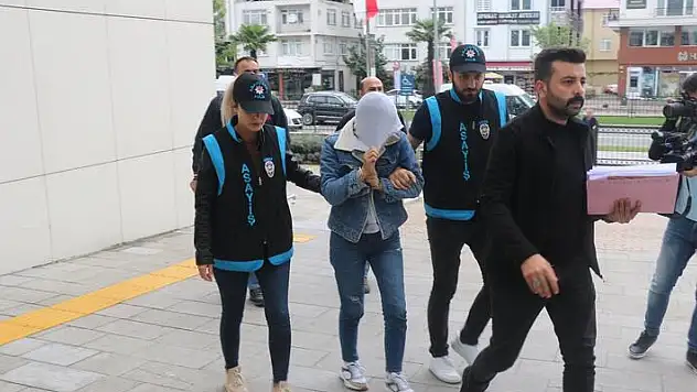 Savcı, 2 günlük bebeğini öldürdüğü öne sürülen annenin beraatini istedi
