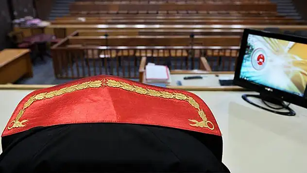 Savcılar, 10 bin kişinin peşinde!