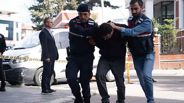 Savcının makamında ölümle tehdit edilmesine ilişkin 5 şüpheli tutuklandı
