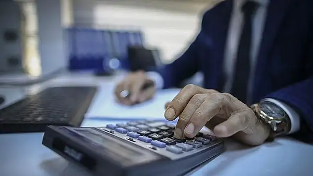 Savunma Sanayii Başkanlığı 10 bilişim personeli alacak
