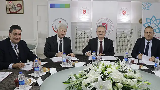 Savunma sanayisi için lise öğrencilerine destek
