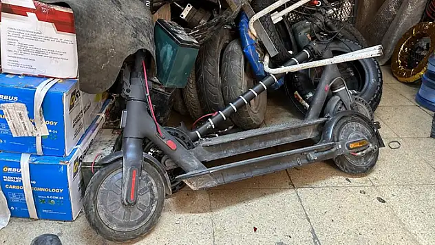Scooterlar güneş altında şarj edilmemeli!
