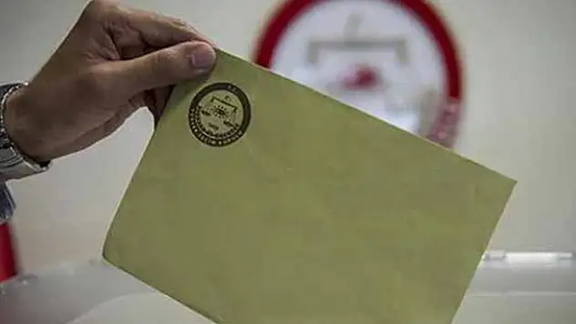 Seçim malzemeleri teslim edilmeye başlandı