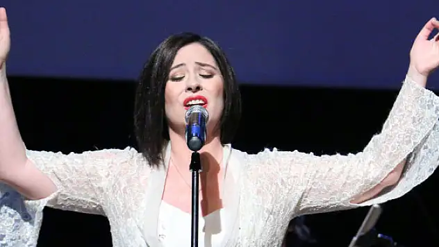 Seda Bağcan Beşiktaşta konser verdi