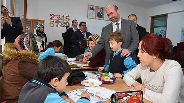 SEDEP kapsamında 10 bin öğrenci hayallerini resmetti