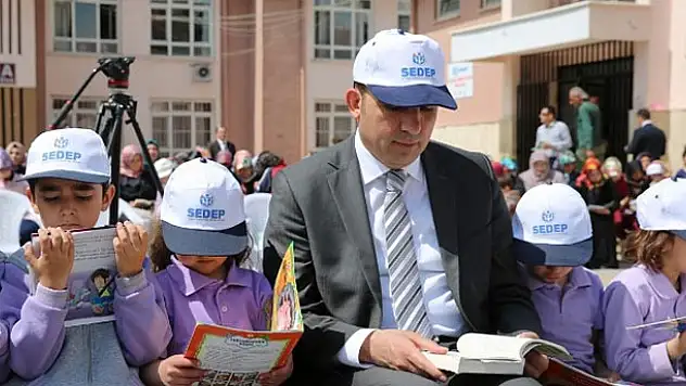 Sedep'te 'Değerlerimizi Birlikte Okuyoruz' Etkinliği
