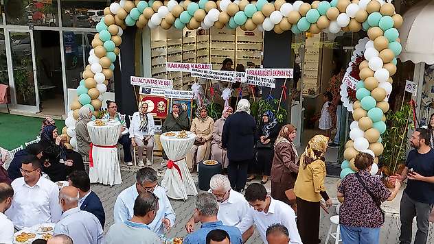 Şefik Can'da şıklığın yeni adresi Meyra optik